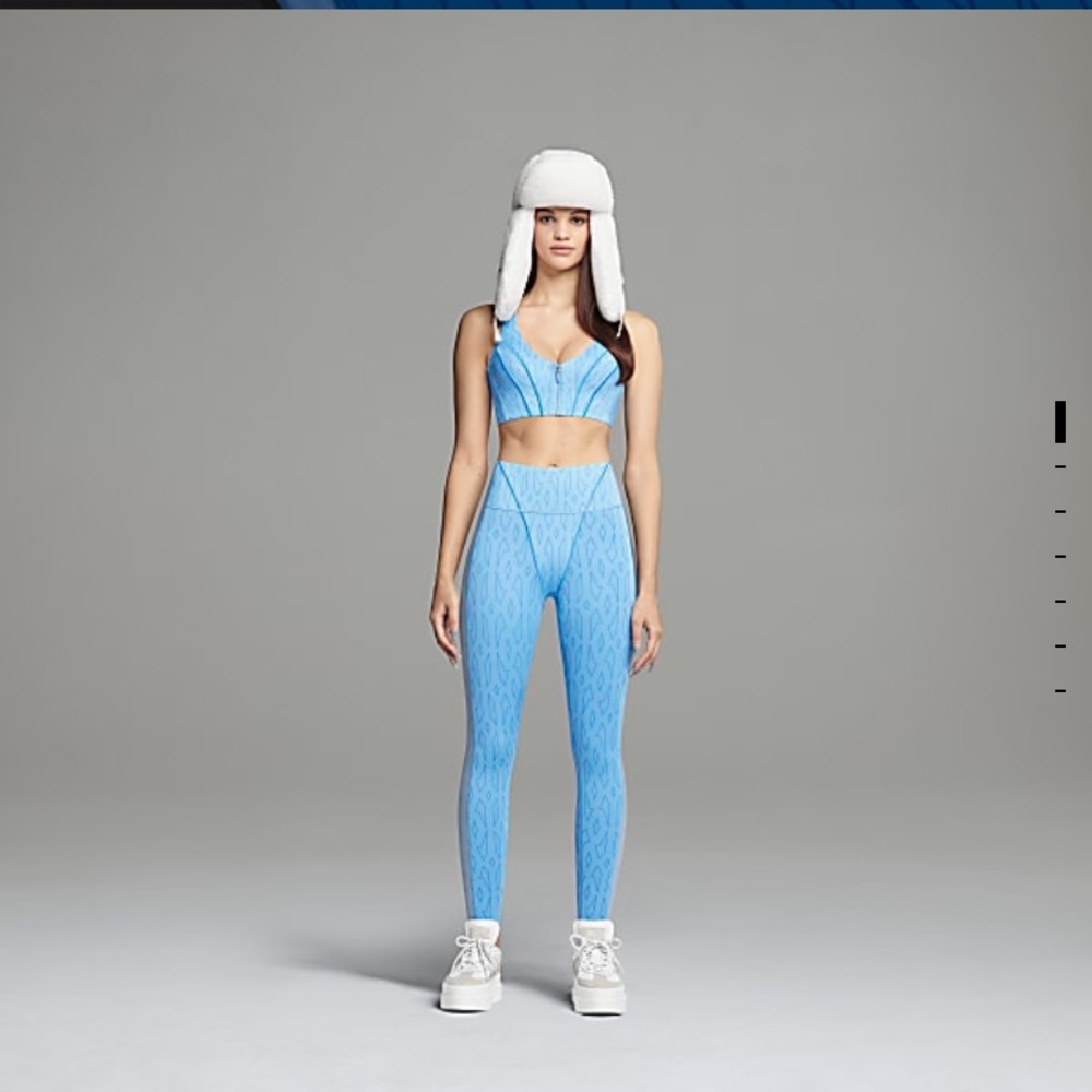 IvyPark blue monogram tights